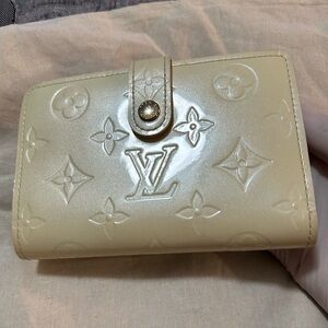 Louis Vuitton Vernis Kisslock Wallet